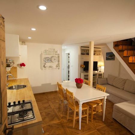 Apartamento Barbarossa House With Parking Cres Exterior foto