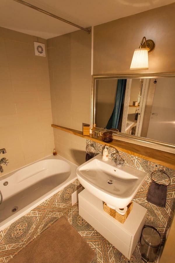 Apartamento Barbarossa House With Parking Cres Exterior foto